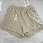 Daily Drills Cream Sweat Shorts M/L Photo 0