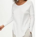 Aritzia TNA Thermal Knit Raglan Long Sleeve Pullover Tee in White Size XS Photo 0