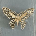 Sarah Coventry Madame Butterfly Gorgeous Vintage Gold Tone Brooch Photo 2