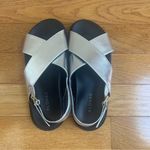ALOHAS Marshmallow Shimmer Metallic Silver Leather Chunky Sandals Sz 39 EU Photo 3