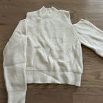 Gina Tricot Sweater Photo 1