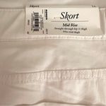 Croft & Barrow NWT White Nautical Classic Chino Slimming Waist Mid Rise Skort 16 Photo 9