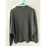 Forever 21  Top Women's Medium Ribbed Cutout Gray Emo Pullover V-neck Photo 2
