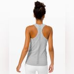 Lululemon  Size 10 Swiftly Tech Racerback 2.0
Tempo Stripe White / Black Photo 1