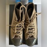 Converse EUC  Vintage Cargo Truffle High Top. Photo 2