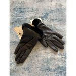 UGG NWT!  Black Genuine Leather Shearling Cuff Touchscreen Compatible Gloves S Photo 1