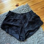 Lululemon Hotty Hot Short 2.5” Photo 0