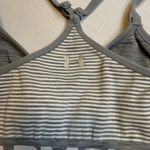 Under Armour Women'sā Gray Trendy Athleisure Gym Workout Activewear Sports Bra S Photo 3