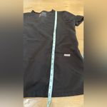 FIGS  Casma Three-Pocket Scrub Top black size XS Photo 5