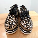 Gianni Bini Stay Groovy Platform Sneakers Dyed Calf Hair Leopard Animal 5.5 Photo 2