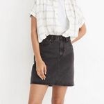 Madewell Women’s Rigid Denim High-Waist Straight Mini Skirt Size 25 Black Photo 0