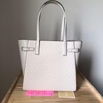 Michael Kors Purse Photo 0