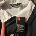 Under Armour Women’s Black Windbreaker Vest XS Photo 3