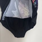 Floral Embroidered Black Women's Top Size 16 Photo 2