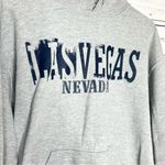 Gildan Las Vegas Nevada Gray Kangaroo Pocket Hoodie Size Medium Photo 2