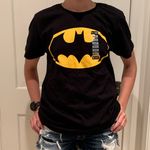 Hot Topic NWT  Batman T-shirt M Photo 0