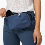 Lululemon  Ink Blue Everywhere Belt Bag- NWOT Photo 0