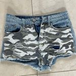 BDG Distressed Camo High Waisted Shorts Size XS Photo 0