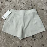 Lululemon  Ribbed Softstreme Shorts Size 8 NWT - Bone Photo 5