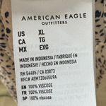 American Eagle , Beige Short Sleeve Button Up Crop Shirt. Size Extra Large Photo 11