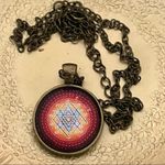 Sacred Sri Yantra pendant necklace Photo 2