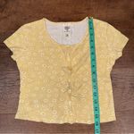 Self Esteem Y2K Yellow Daisy Floral Print Button Down Crop Top Photo 5