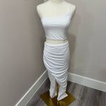 superdown  Lydia White One Shoulder Crop Top & Tulip Hem High Low Maxi Skirt S Photo 2