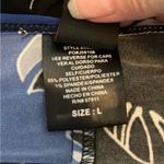 Wrapper  Dress Size Large. EUC. Photo 4