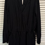 Guess  Black Shorts Romper Size Large‎ Long Sleeve V Neck Elastic Waist Keyhole Photo 0