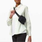 Lululemon  Full Day‎ Ahead Button Front Shirt in Pastel Green Size 4 Photo 2