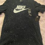 Nike Tshirt Photo 0