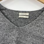 Aritzia Babaton Baylor Oversized V Photo 2