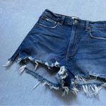 Abercrombie & Fitch  The Cutoff Short High Rise Size 2 Photo 2