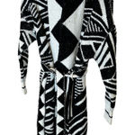 Anthropologie  black/white Long line belted‎ sweater Photo 0