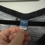 Old Navy Navy Blue Tie Dye Vneck Long Sleeve Top maternity size XL Photo 7