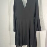 Sam Edelman Women's V-Neck Bell-Sleeve Mini Dress Size 6 NWOT Photo 4