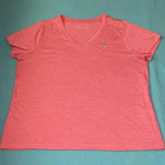 Under Armour  loose heatgear short sleeve v-neck lightweight NEW size 1X Photo 0