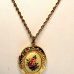 Premier Designs Vintage Gold Tone Floral Locket Pendant Necklace With Rope Chain Photo 0