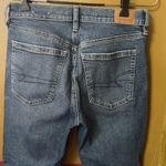 American Eagle  “90’s Skinny” size 6 jeans. Photo 2