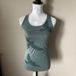 Oiselle  Women's Flyte Activewear Tank Top Flying Birds Size XSMALL Green Photo 4