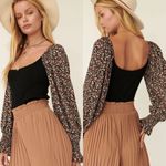 Vestique Nwt ribbed knit floral balloon sleeve bodysuit‎ Photo 1