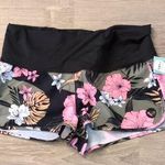Roxy  Endless Summer Floral Board Shorts Size XL Photo 0