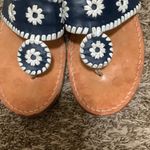 Jack Rogers  woman flip flop sandal navy blue & white size 9 Photo 1