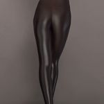 Carbon 38  High-Rise Takara Shine 7/8 Leggings Photo 5
