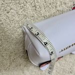 Hello Kitty  x Crème collaboration Cosmetic Bag Photo 5