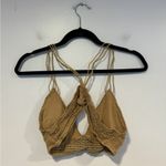 Listicle ‎ nude strappy bralette Photo 4