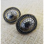 Vintage Silver & Gold‎ Tone Oval Textured Shield Chunky Clip Photo 1