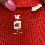 Me to We Red vintage short sleeve Henley Photo 2