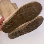 UGG  Australia Classic Tall Women’s Boots Leather Sheepskin EUC Sz W6 Warm Comfy Photo 5