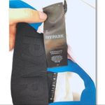 Ivy Park - Criss Cross Sports Bra - Small Photo 3